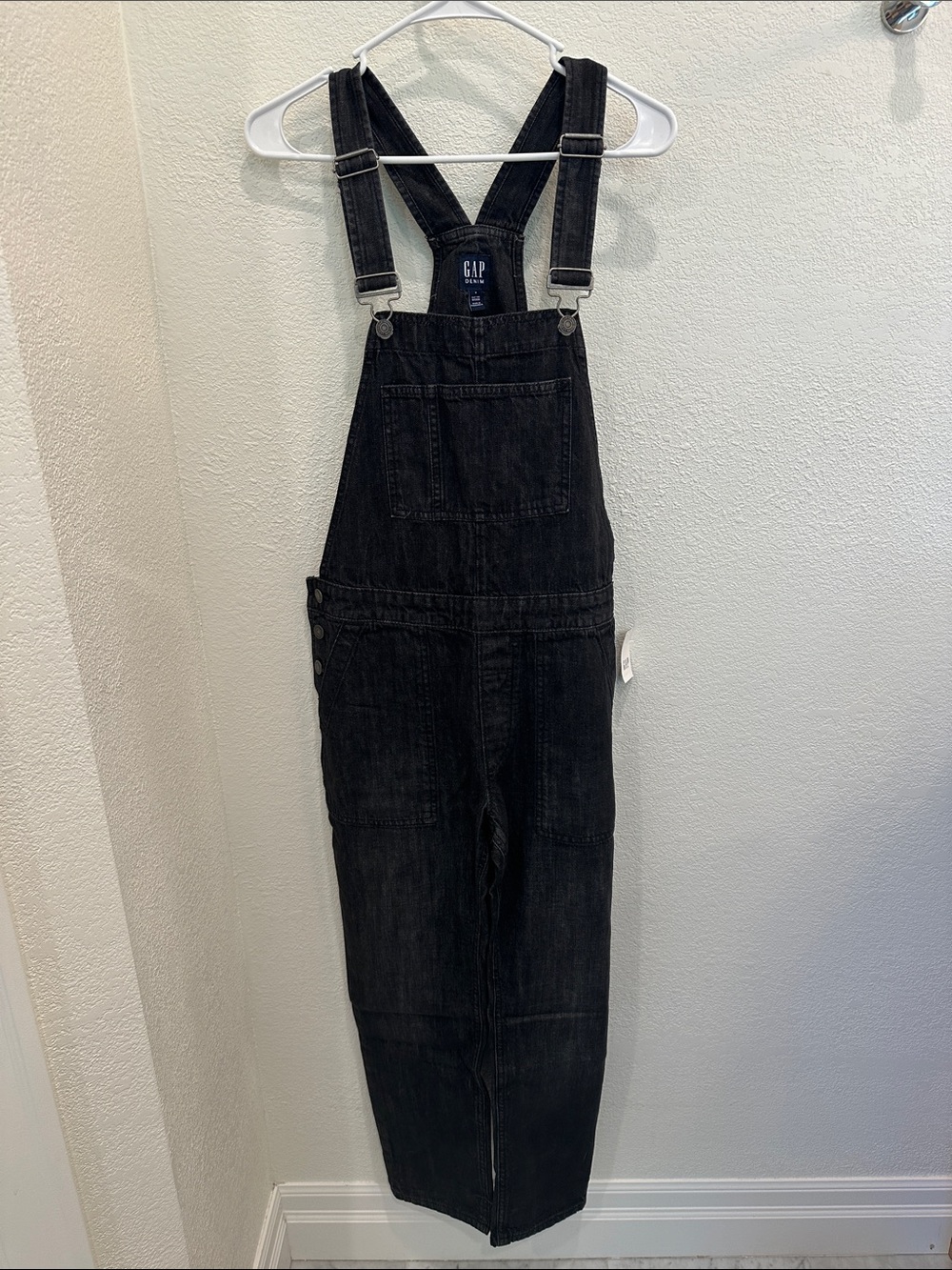 GAP Women’s Black Denim Overalls